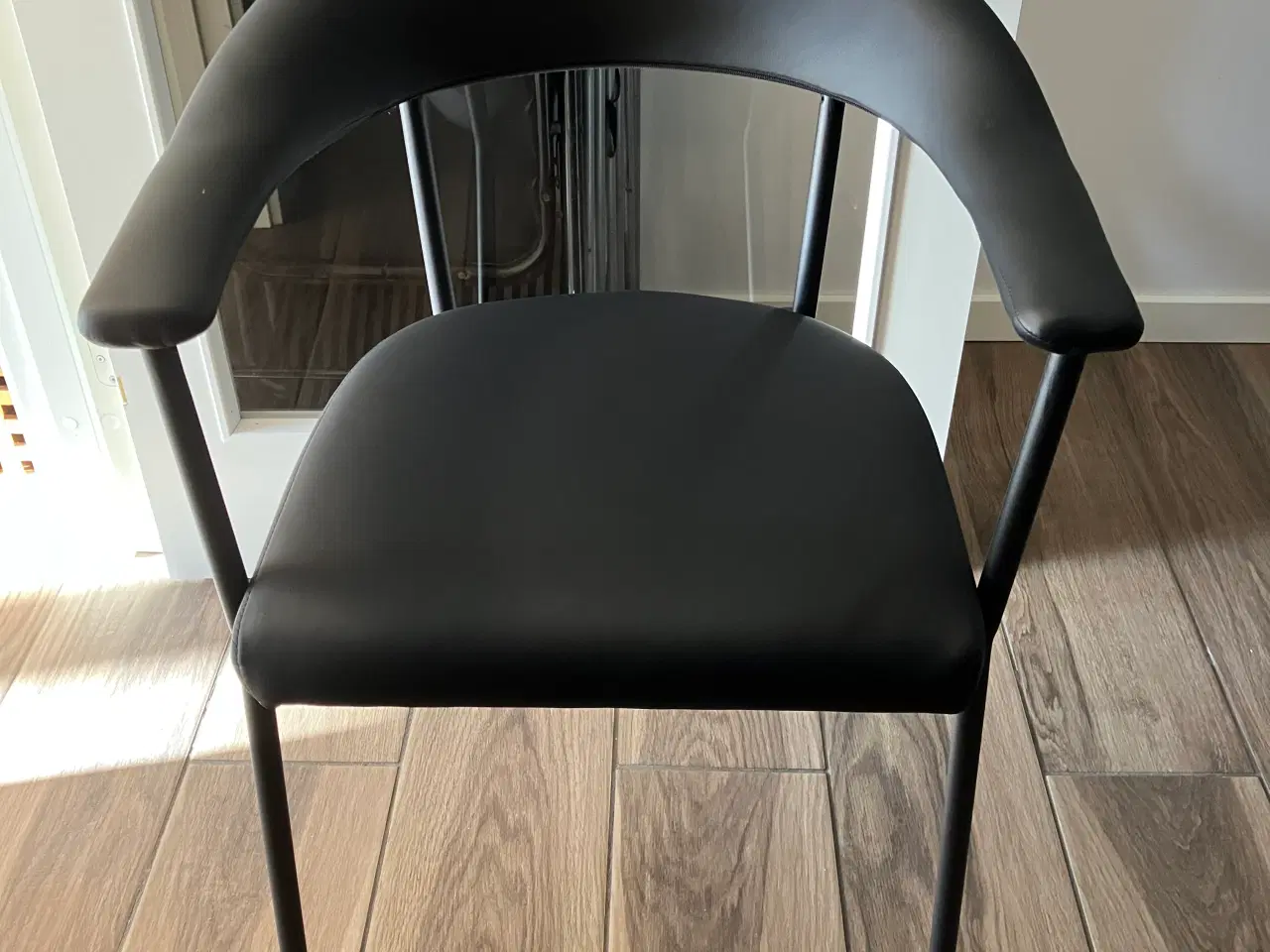 Billede 1 - AVA spisebordsstole FLOTTE