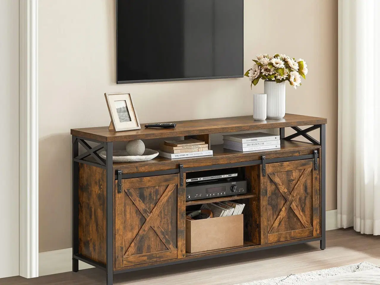 Billede 3 - TV-bord til 65" justerbare hylder, skydelåger i lade-stil, industrielt design, metalstel, rustik brun/sort
