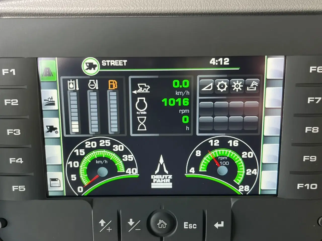 Billede 7 - Deutz-Fahr C7206 With 24feed - 7.2m header. New and unused Combine together with 7.2m header