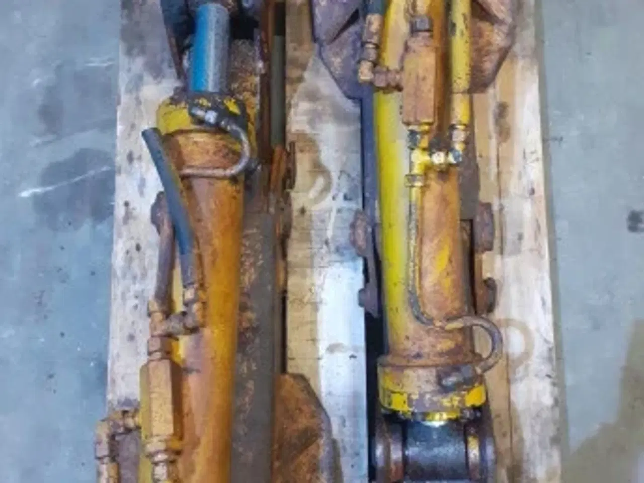 Billede 3 - Hydrema 805 støtteben