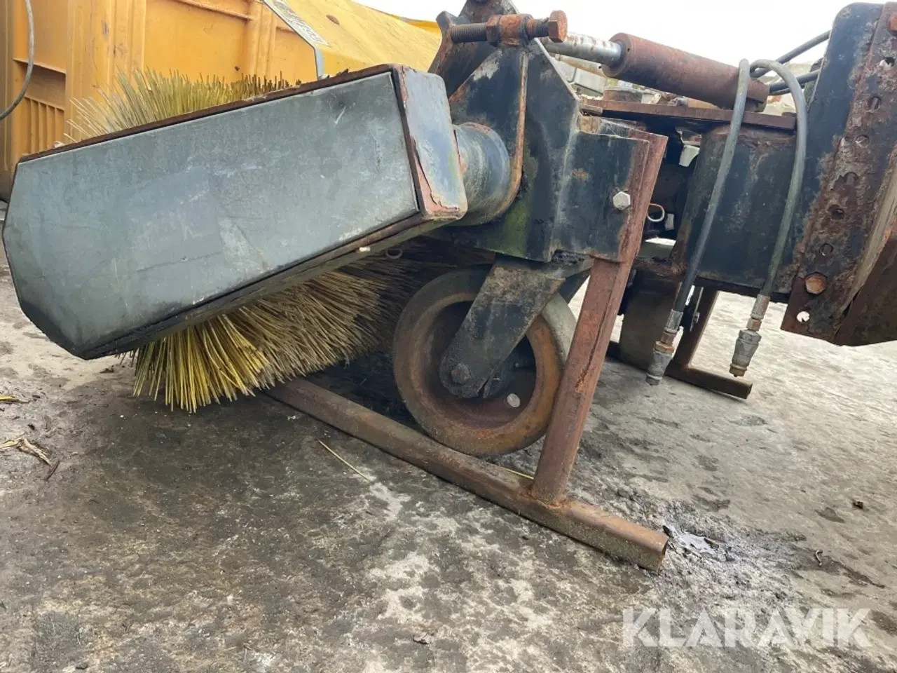 Billede 9 - Entreprenør kost Stensballe FF1300 SP