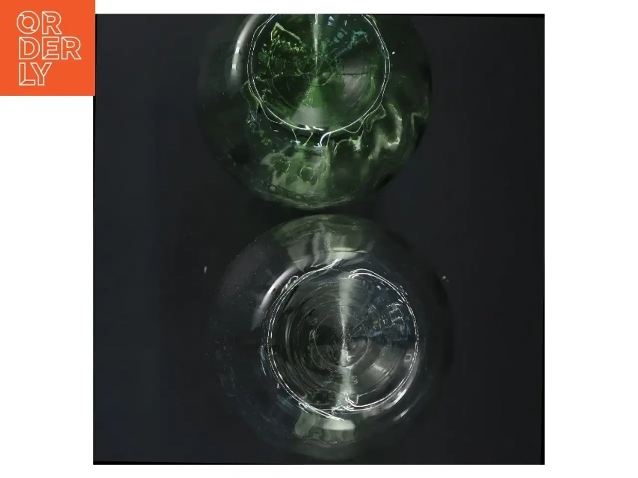 Billede 3 - Glasvaser med unikt design fra Museums Glas (str. Ø 22 cm og Ø 24 cm)