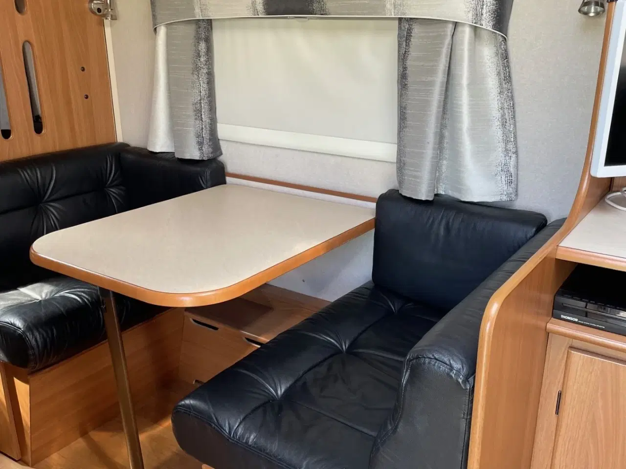 Billede 3 - Kabe Royal 780 TDL (2008) 