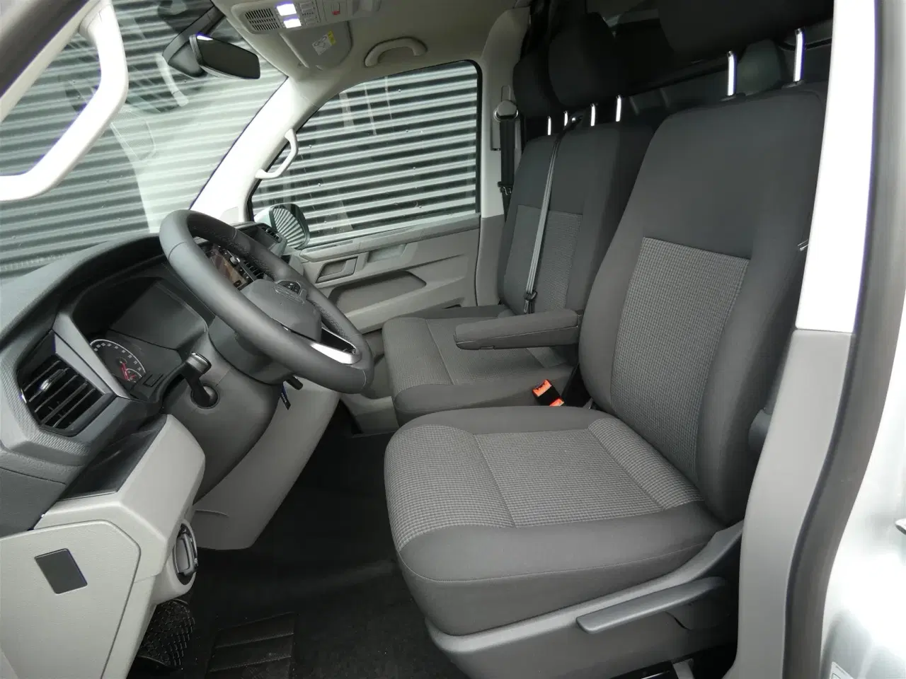 Billede 11 - VW Transporter Kort 2,0 TDI BMT DSG 150HK Van 7g Aut.
