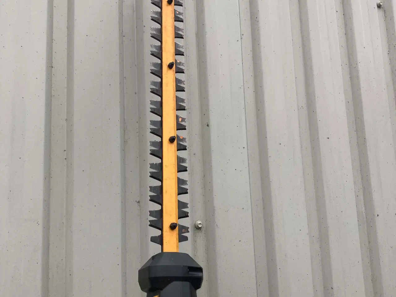 Billede 2 - Dewalt Stang-hækkeklipper 18v