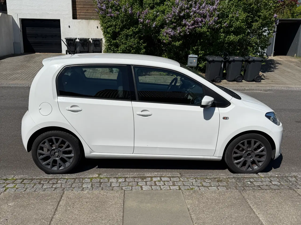 Billede 2 - VW UP 60HK årgang 2016. Km:133000