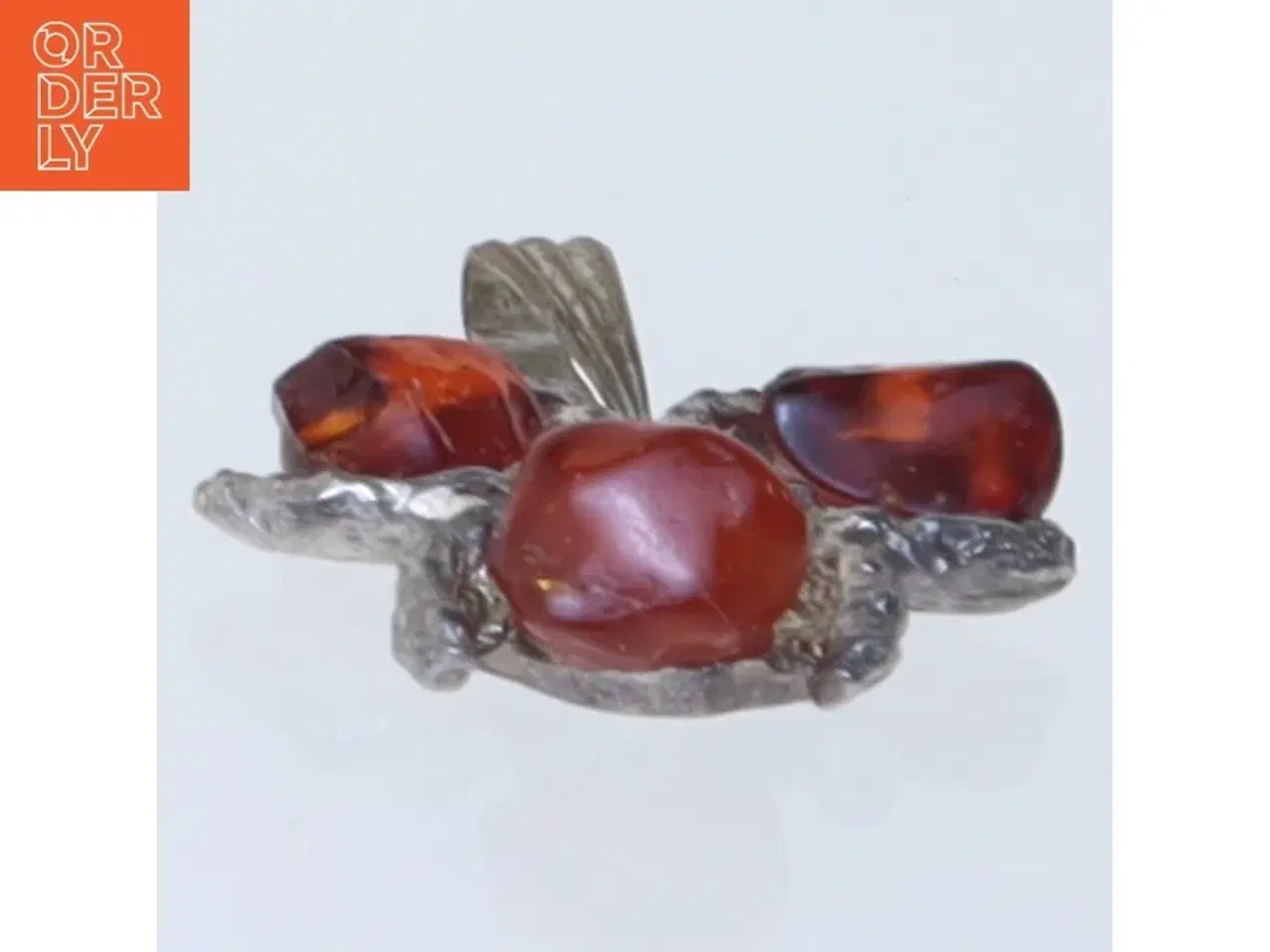 Billede 3 - Sølv vedhæng med rav (str. 2,5 cm)