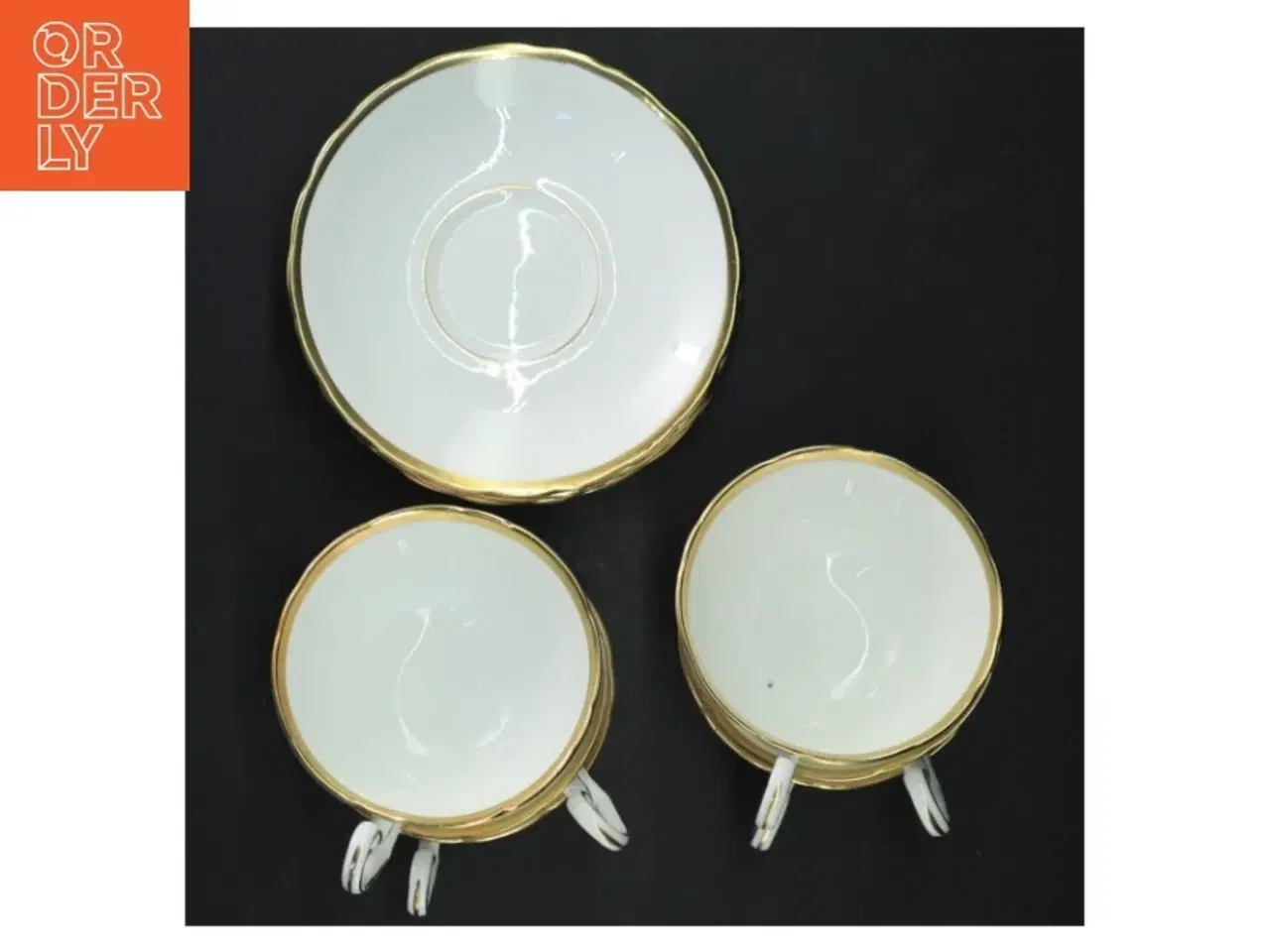 Billede 4 - Porcelænsservice med guldkant