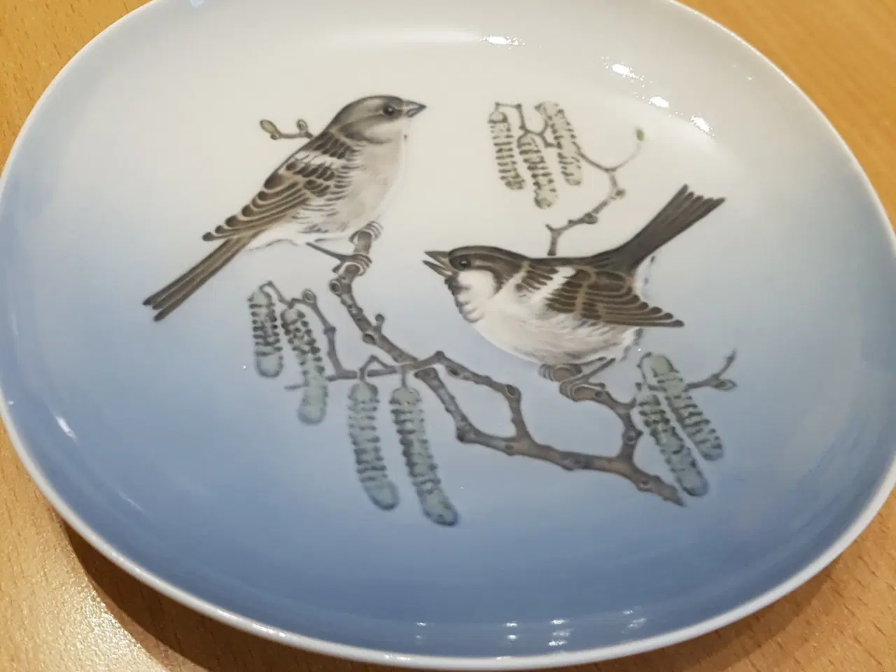 Billede 1 - Royal Copenhagen platte med fuglemotiv