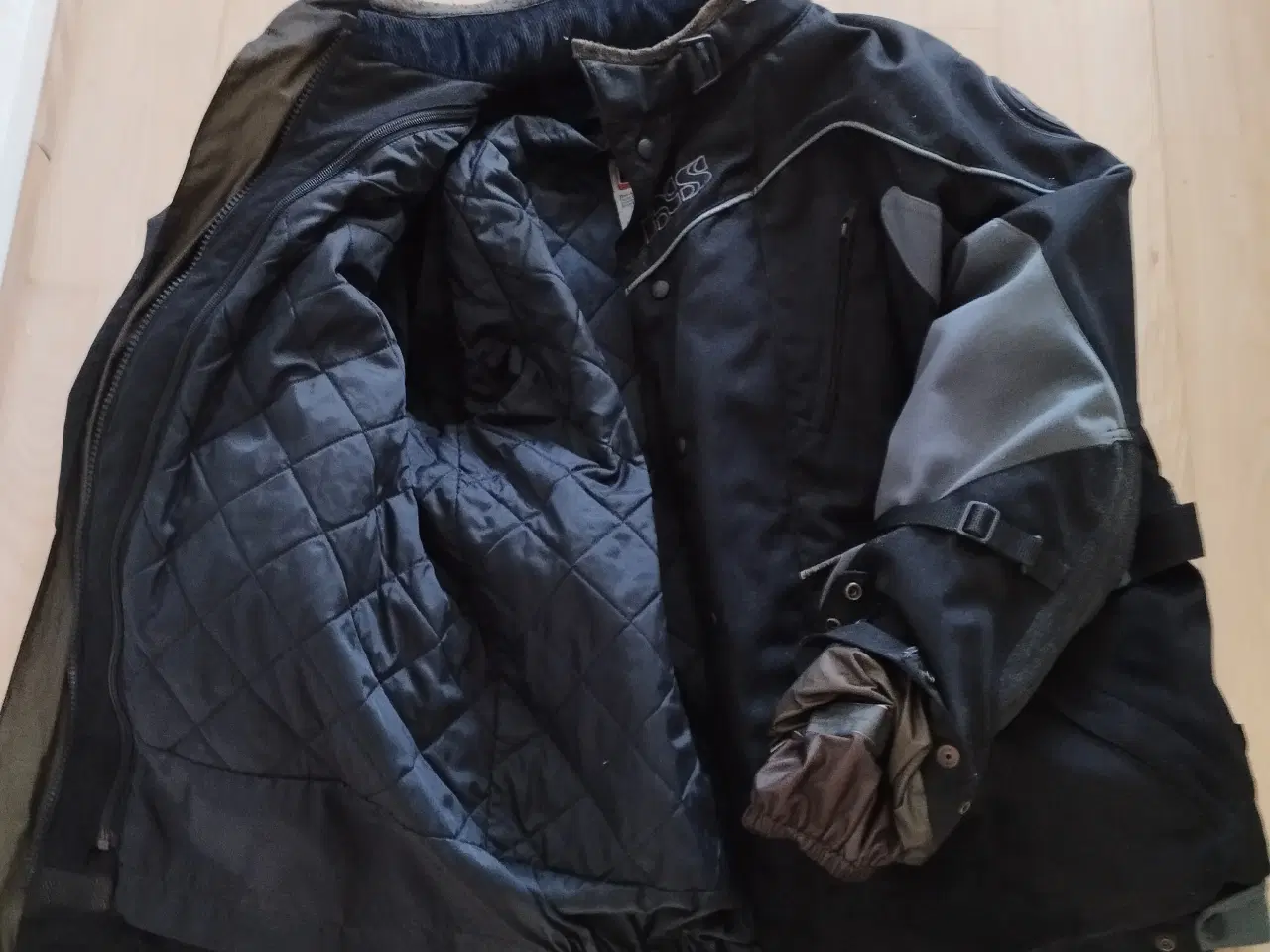 Billede 8 - M.C. beklædning i flot stand.