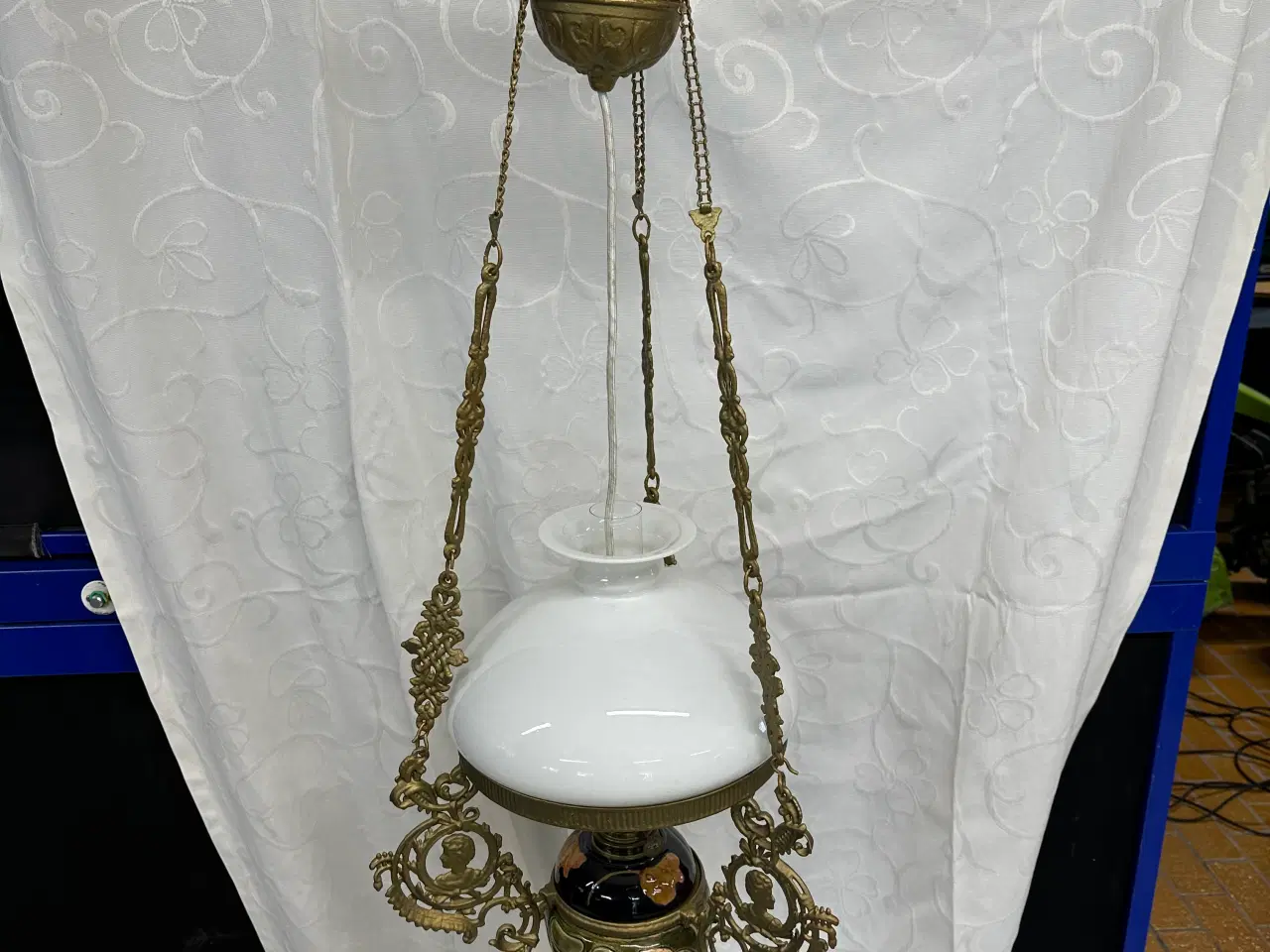 Billede 1 - Antik Petroleumslampe