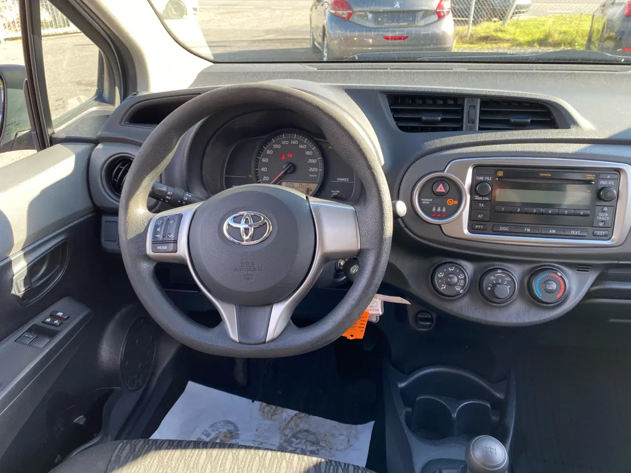 Billede 9 - Toyota Yaris 1,0 VVT-I T1 69HK 5d