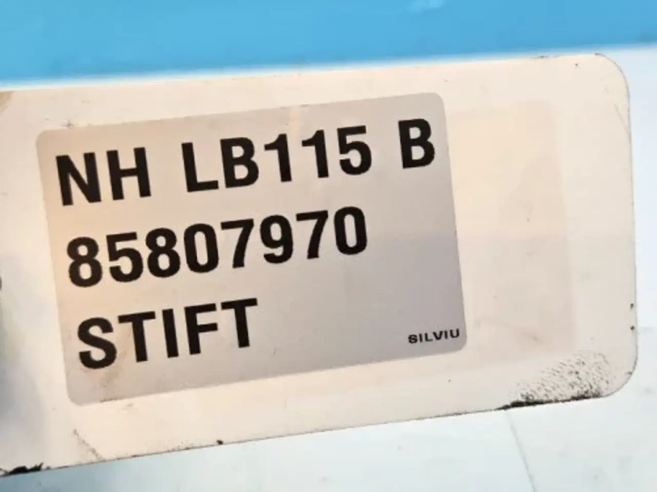 Billede 5 - New Holland LB115B Stift 85807970