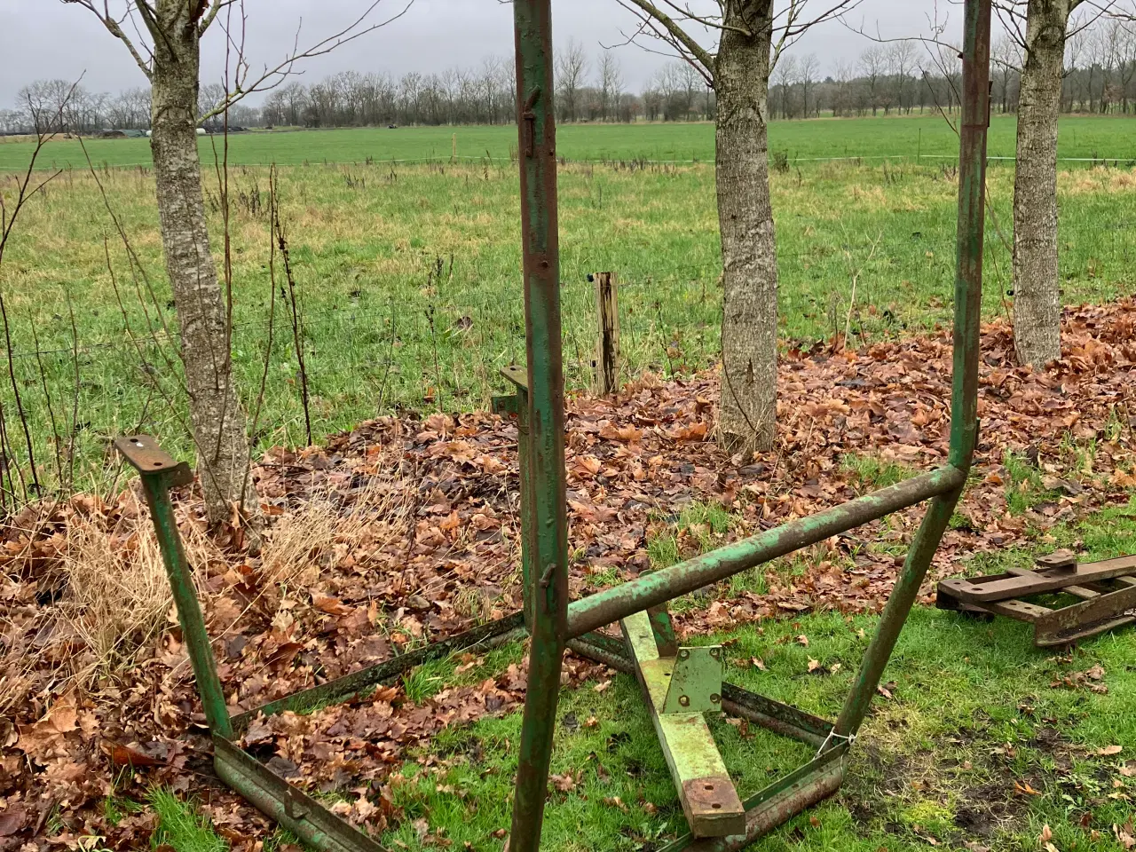 Billede 3 - Deutz styrtbøjle