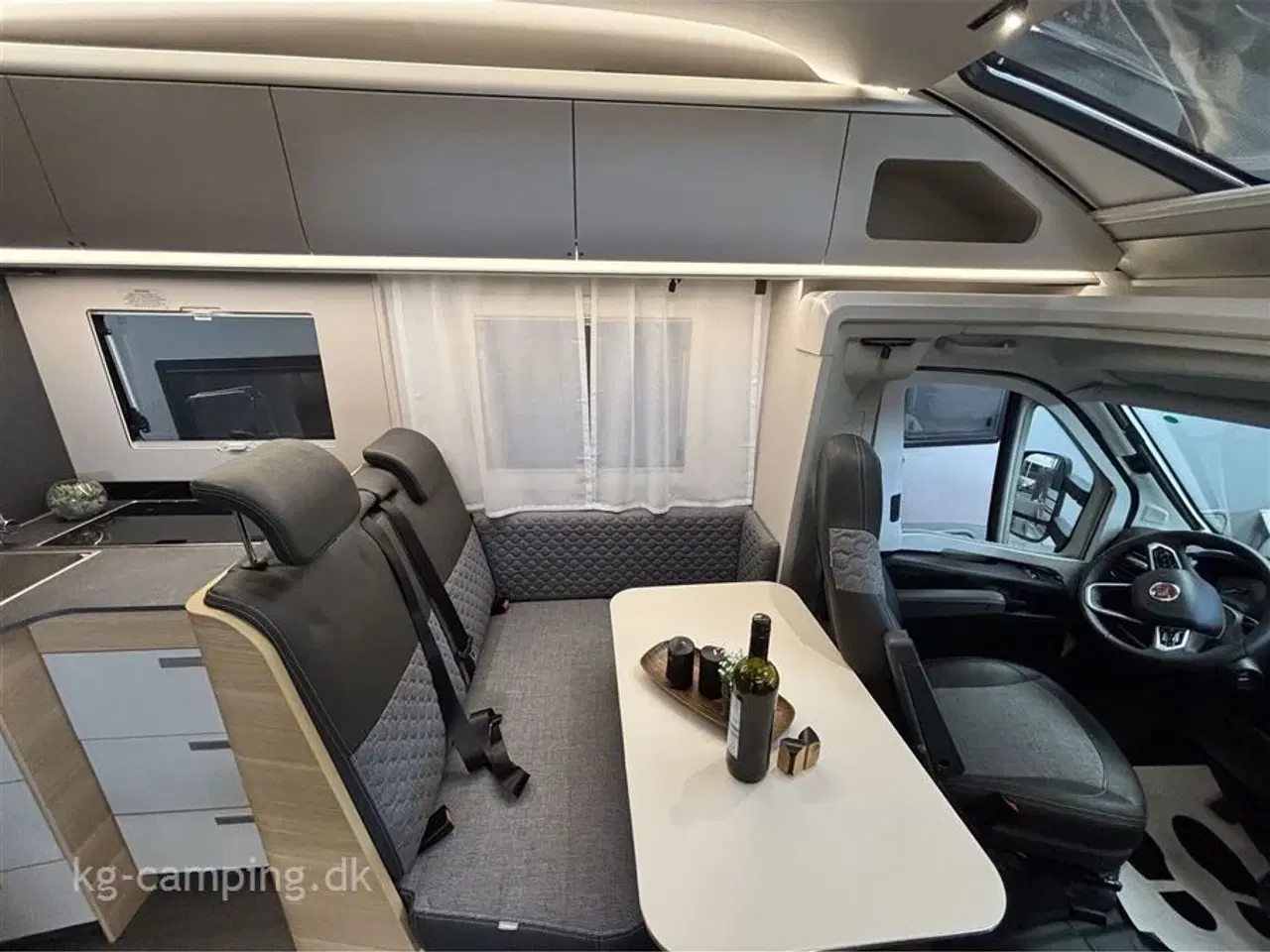 Billede 16 - 2024 - Adria Coral 650 SL   Klar til Eventyr? Oplev Den Nye Adria Coral 650 SL 2024!