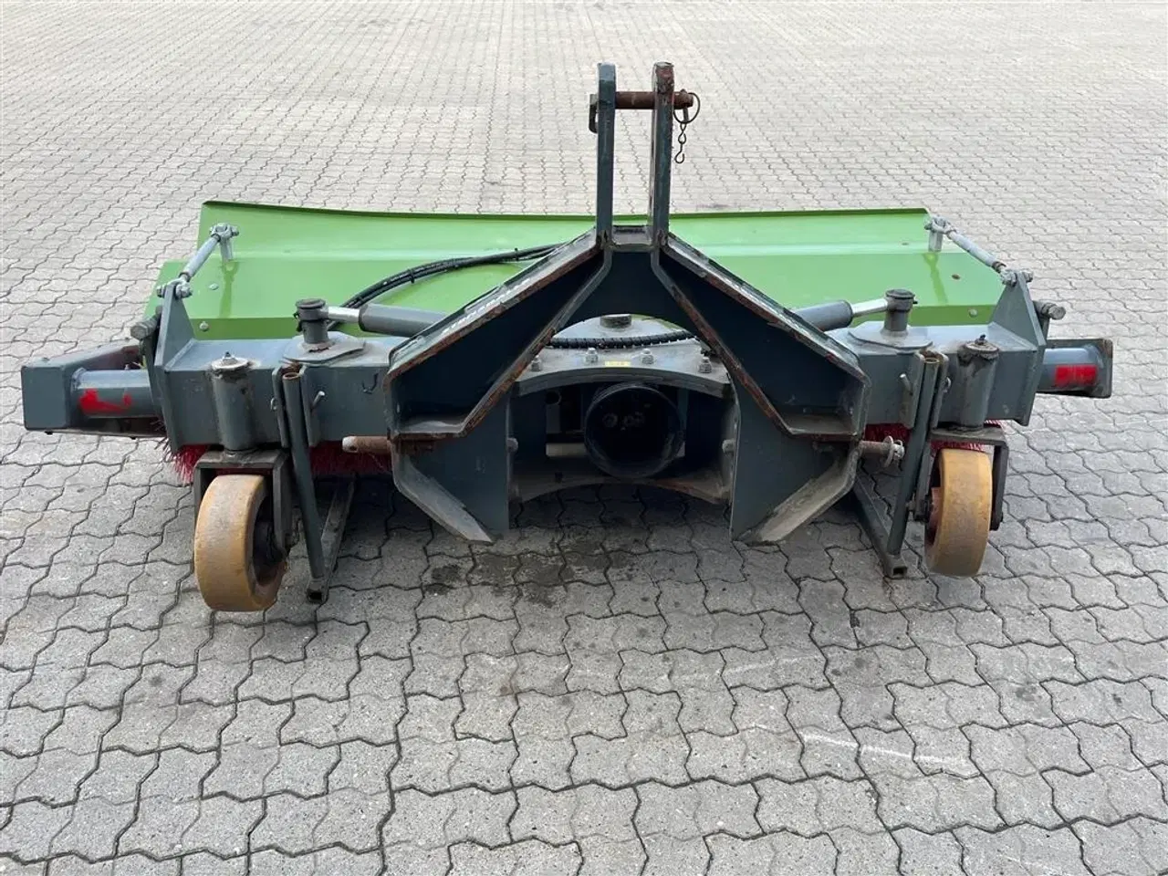 Billede 13 - Stensballe 220cm mekanisk kost med hydraulisk sving