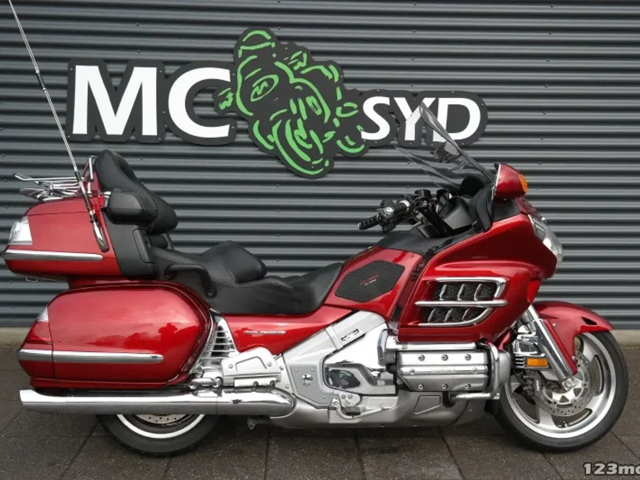 Billede 1 - Honda GL 1800 Gold Wing MC-SYD       BYTTER GERNE