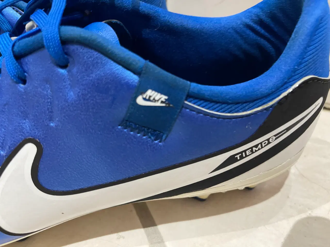 Billede 2 - Super pæne fodboldstøvler str. 45