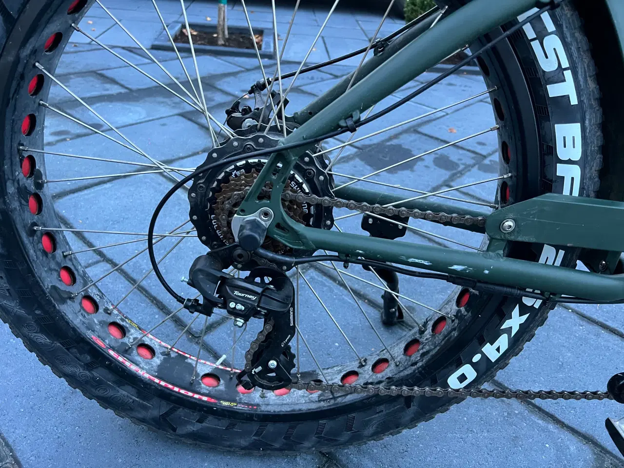 Billede 6 - Brute Fatbike – 2022 – helt nyt batteri – 7 gear –