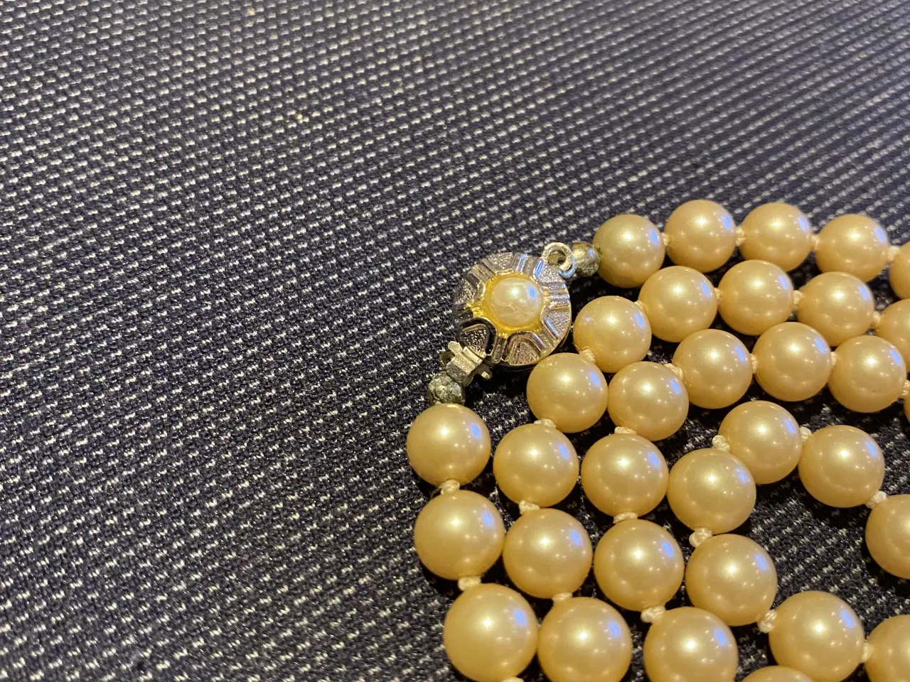 Billede 4 - Perlekæder 2 stk.