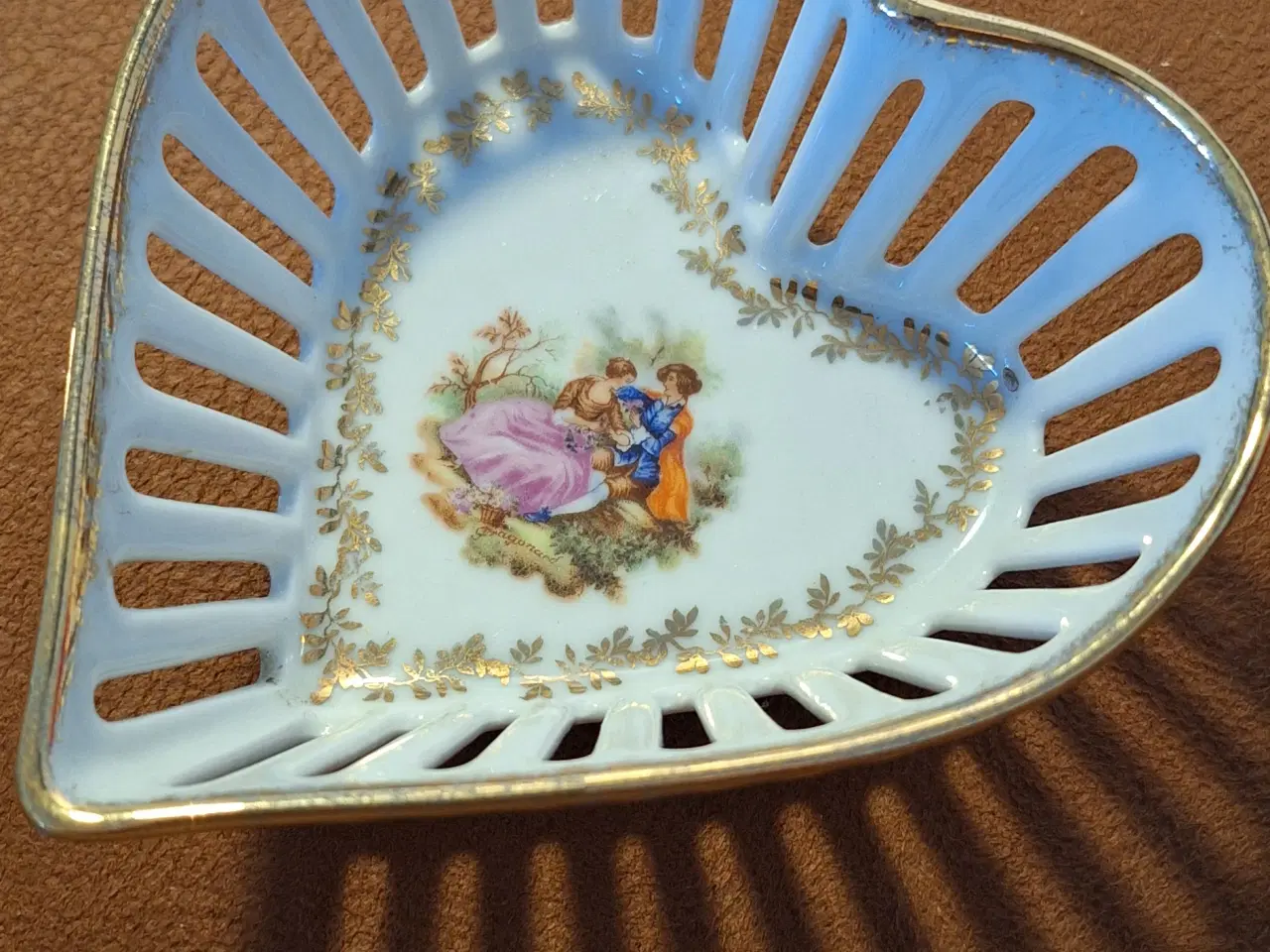 Billede 1 - Hjerteformet porcelæns skål 