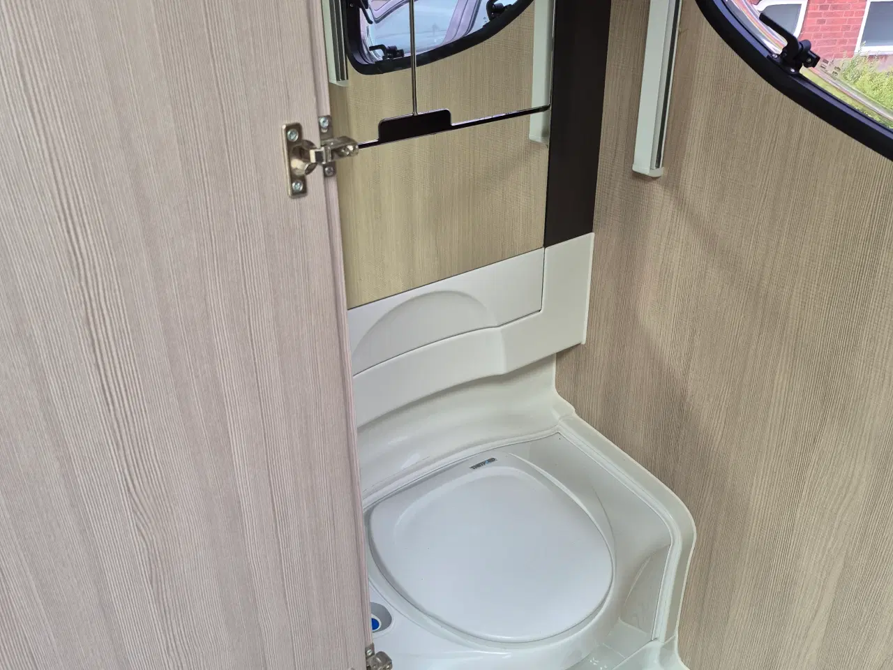 Billede 6 - Adria Action 361 lh 2014
