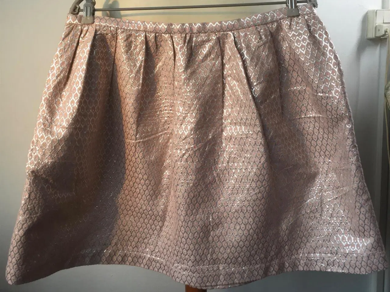 Billede 4 - Paul & Joe, flot nederdel, str 38