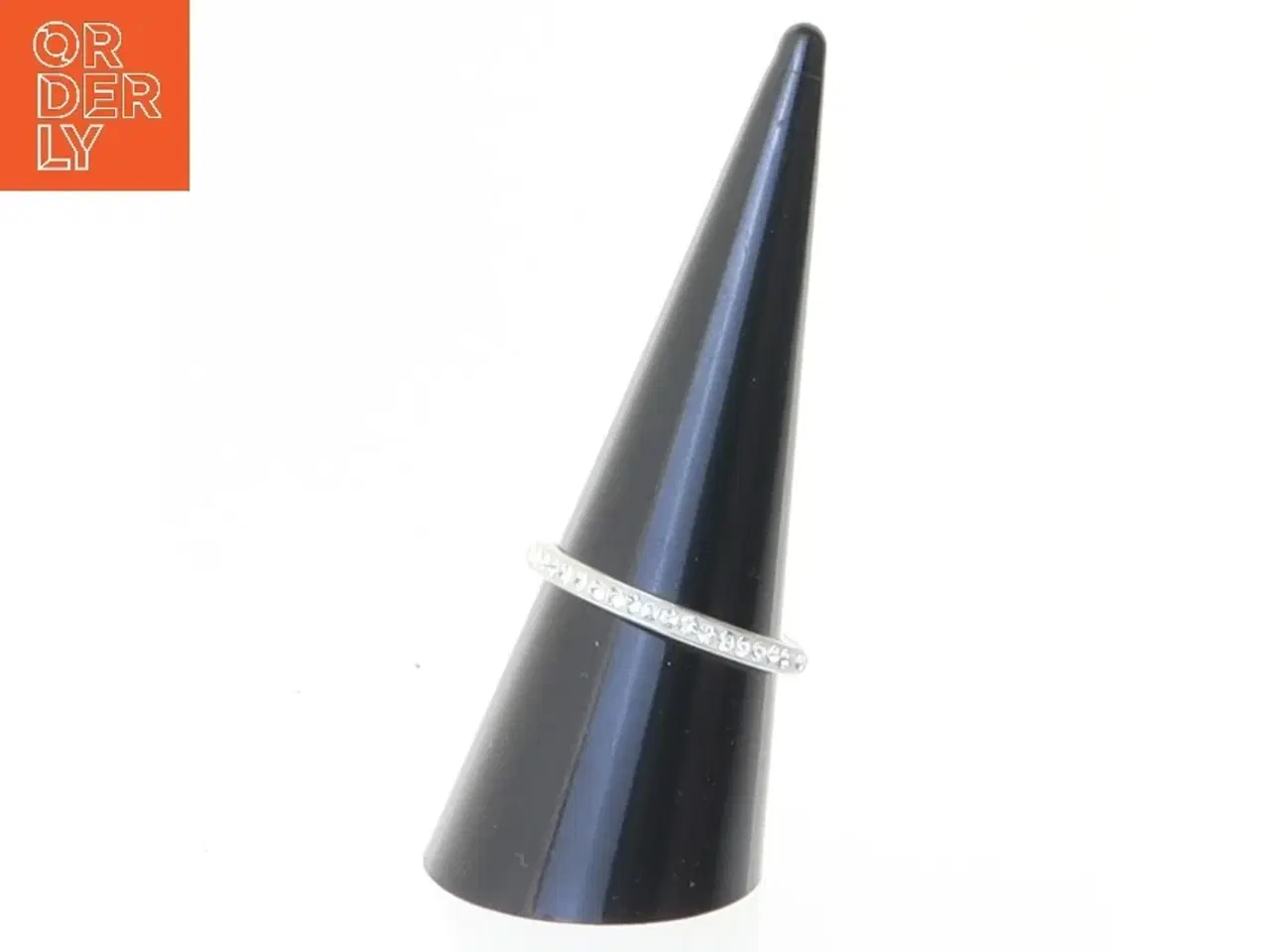 Billede 4 - Ring med sten (str. 57)