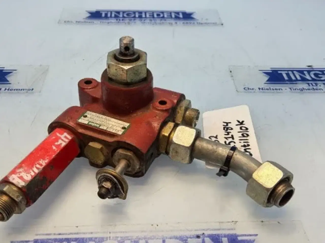 Billede 2 - Massey Ferguson 32 Ventilblok 28251484