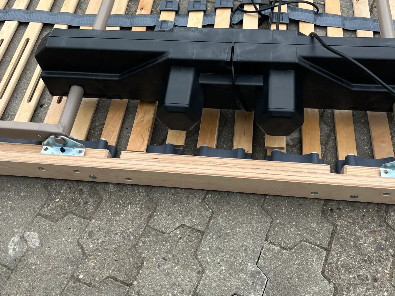 Billede 2 - 2 stk. elevationssengebunde