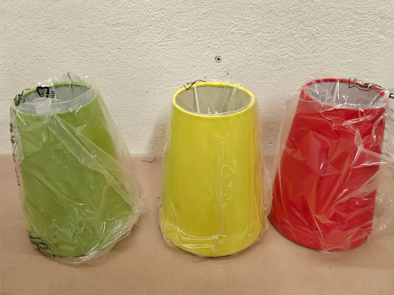 Billede 4 - Salsa gulvlampe incl 3 skærme, Nielsen. Ubrugt 