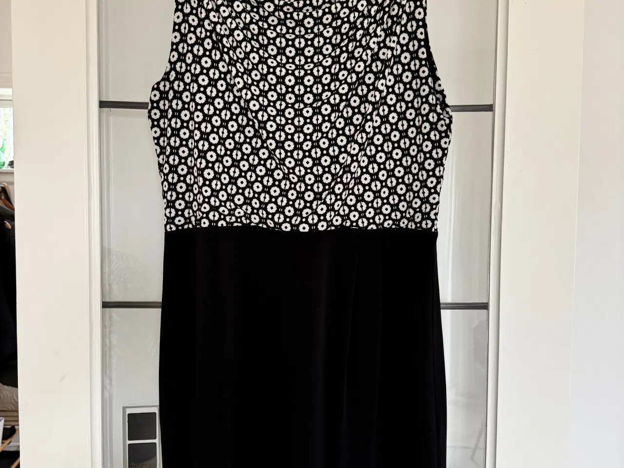 Billede 2 - Esprit kjole str L