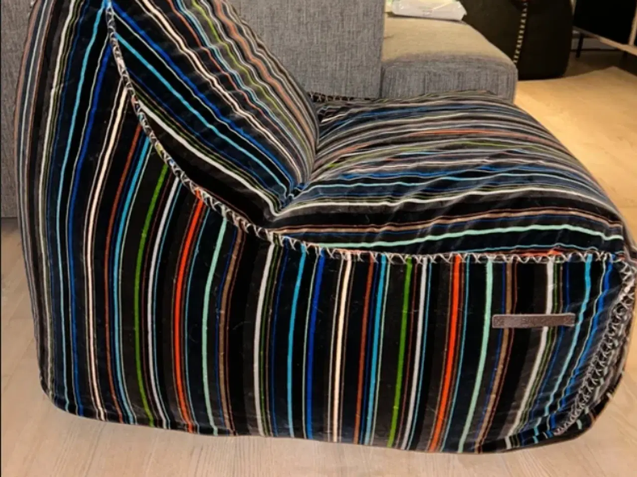 Billede 1 - Lounge Chair Paul Smith - Limited Edition - nr. 1 