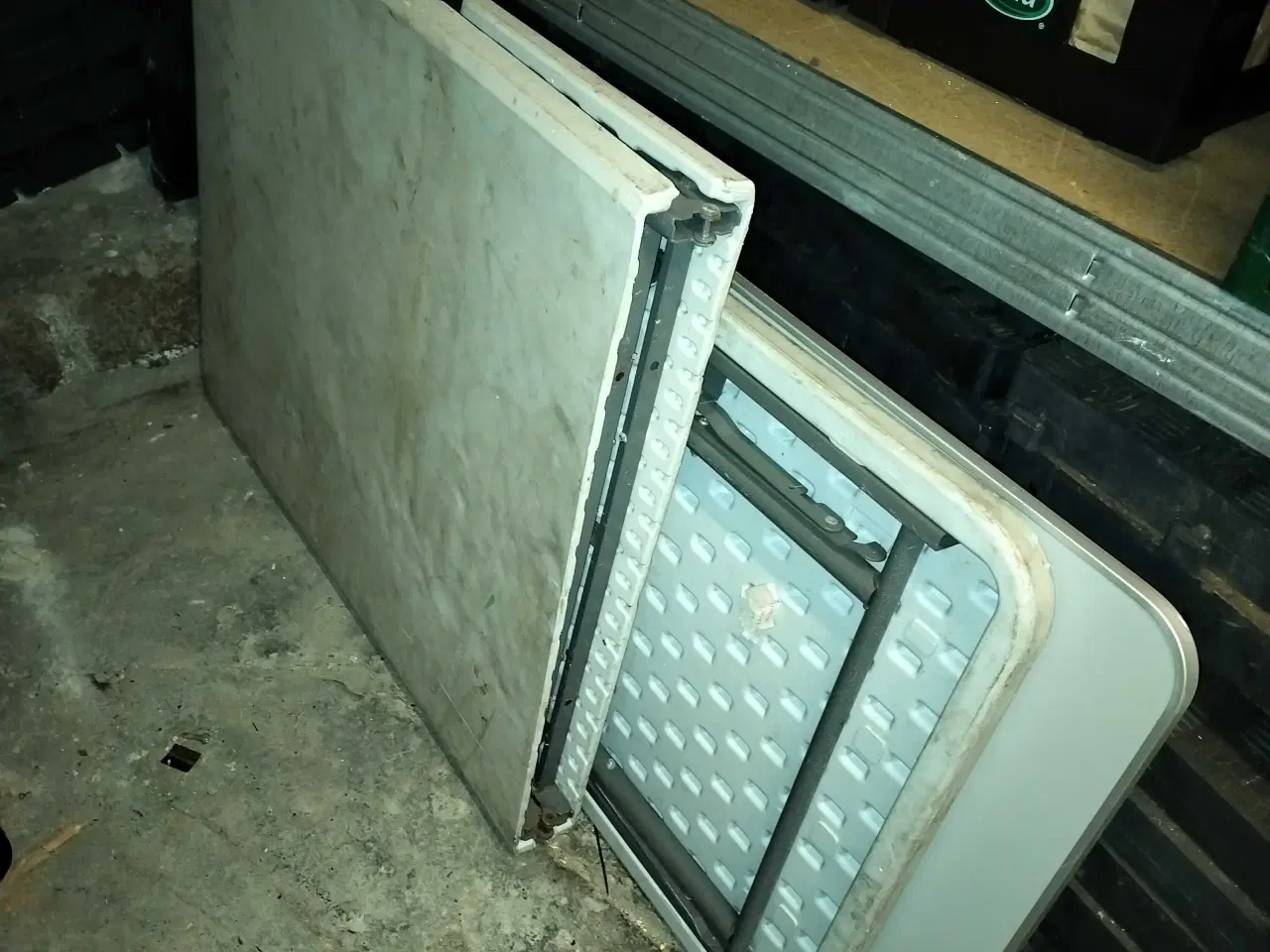 Billede 1 - Klapbord hvid. 4 units