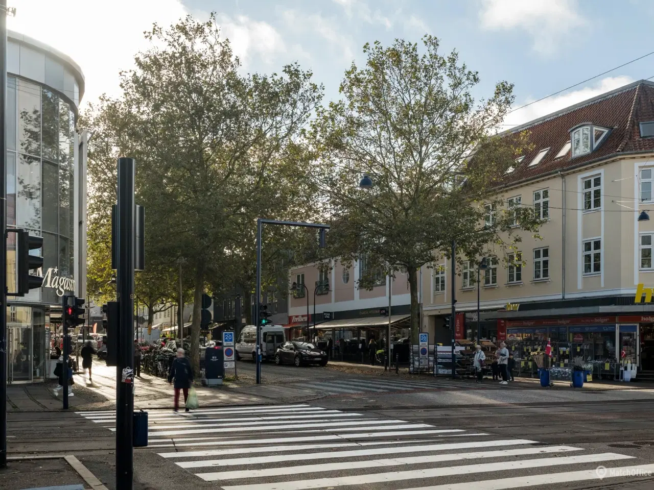 Billede 10 - Sjældent udbudt domicil centralt i Lyngby