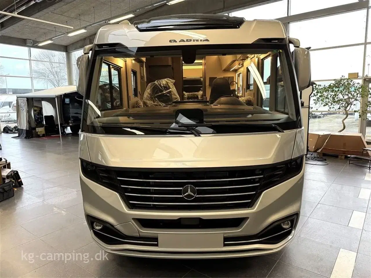 Billede 1 - 2026 - Adria Super Sonic 780 DL   Adria Super Sonic 780 – Kompromisløs luksus og komfort i særklasse