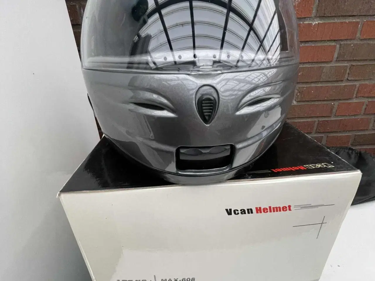 Billede 4 - 4 nye VCAN hjelme - 200,- pr. stk.