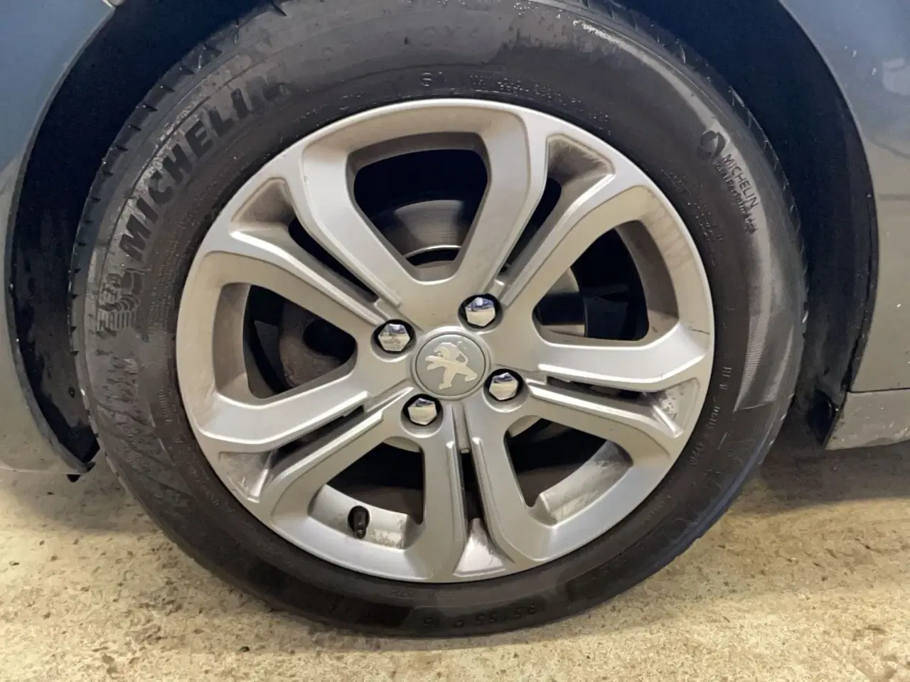 Billede 9 - Peugeot 208 1,2 Supreme benzin 5 dørs