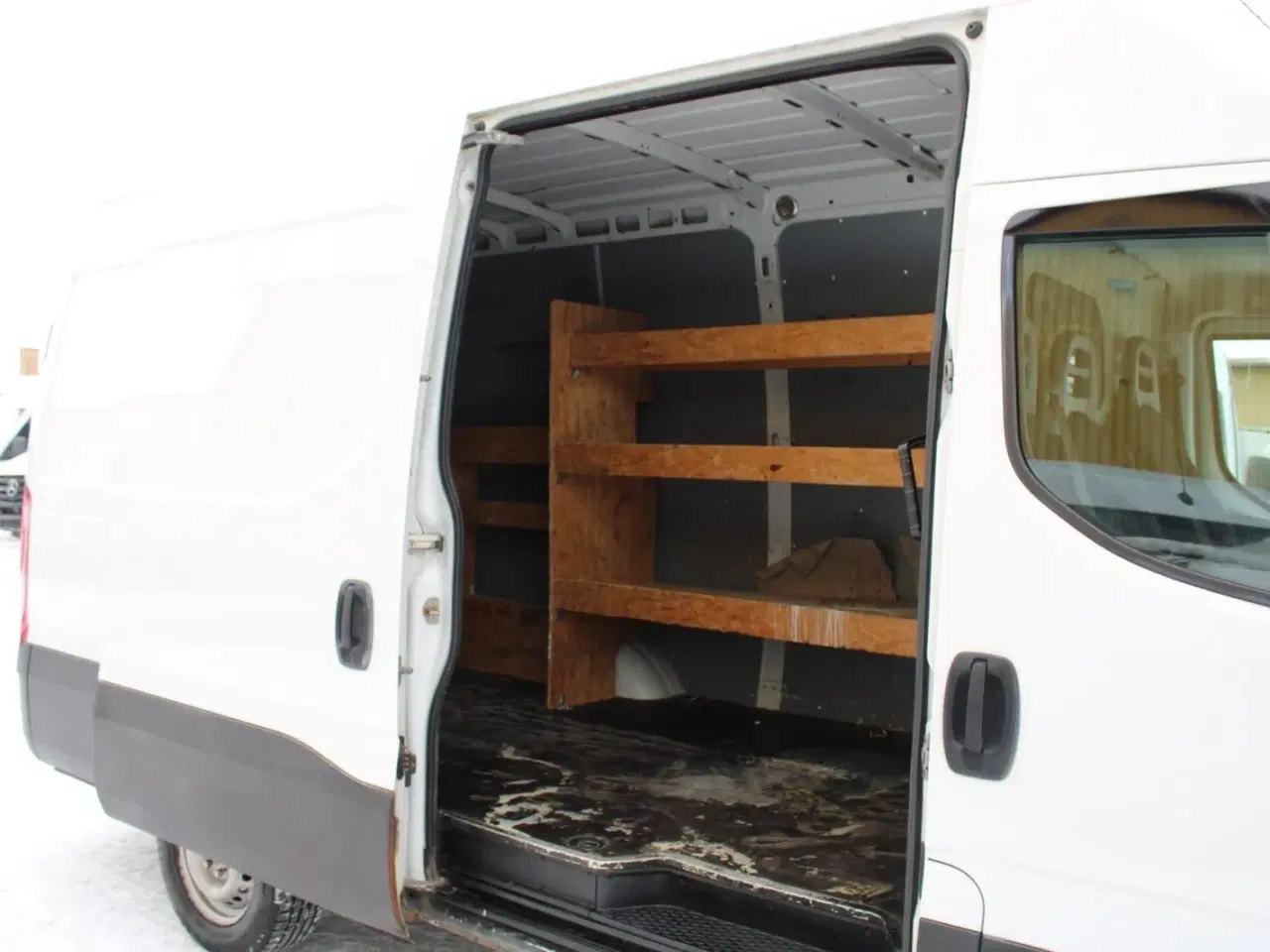 Billede 13 - Iveco Daily 2,3 35S14 12m³ Van AG8