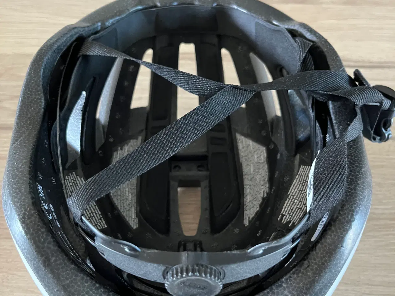 Billede 5 - Cykelhjelm Abus Wingback 
