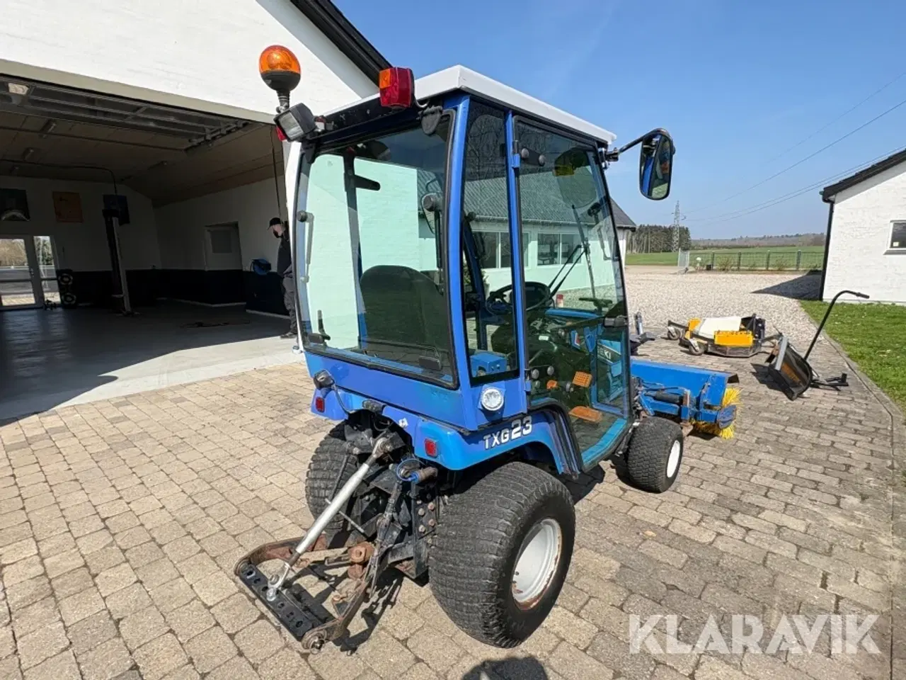 Billede 5 - Kompakt traktor Iseki TXG23 med 5 redskaber