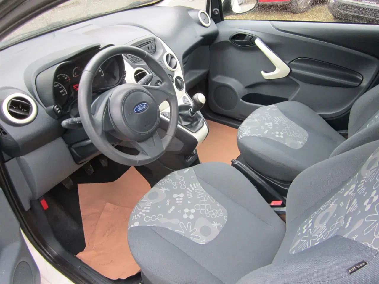 Billede 5 - Ford Ka 1,2 Trend+ 69HK 3d