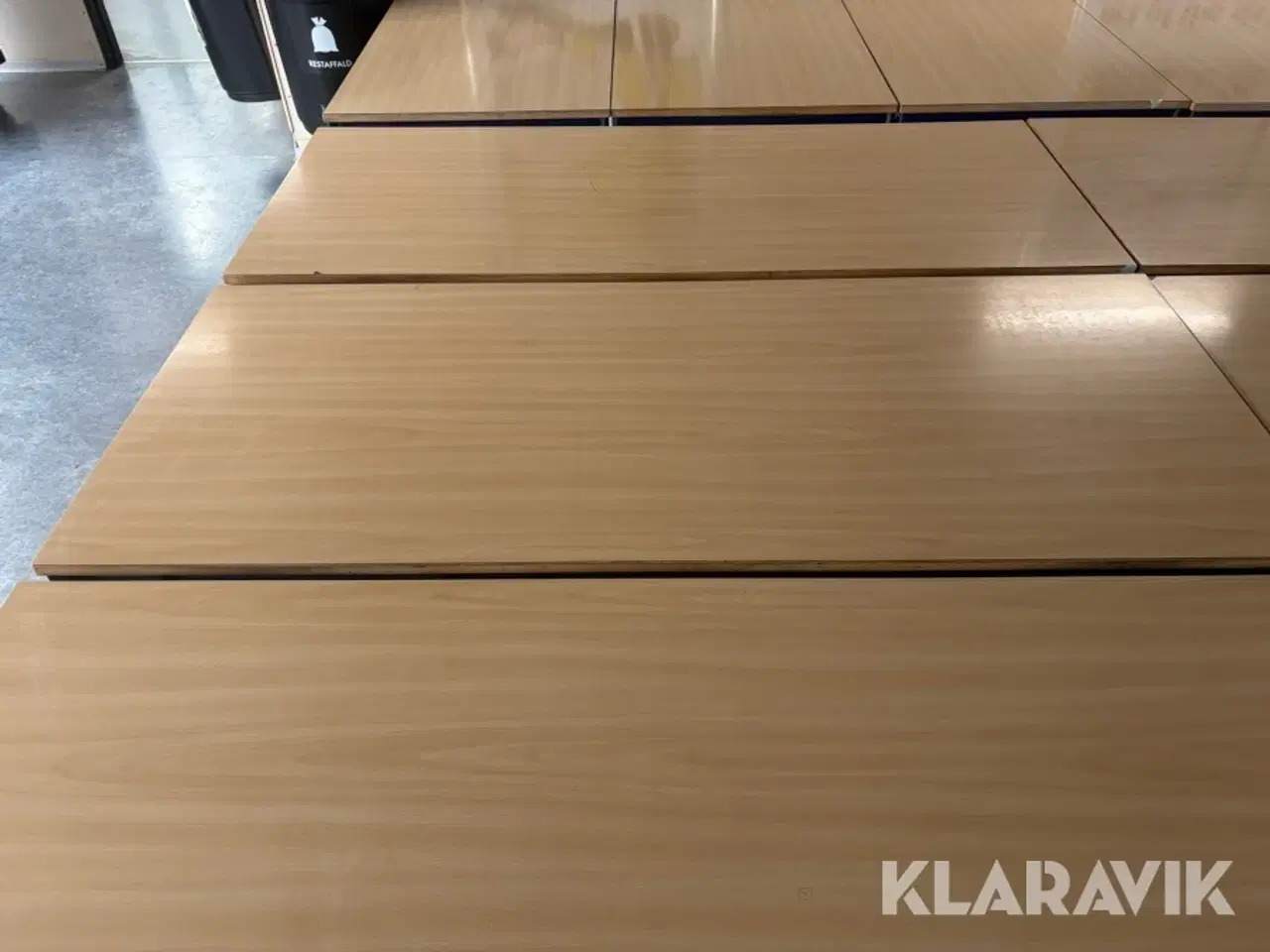 Billede 9 - Borde og stole Svejbæk 12 bord + 36 stole