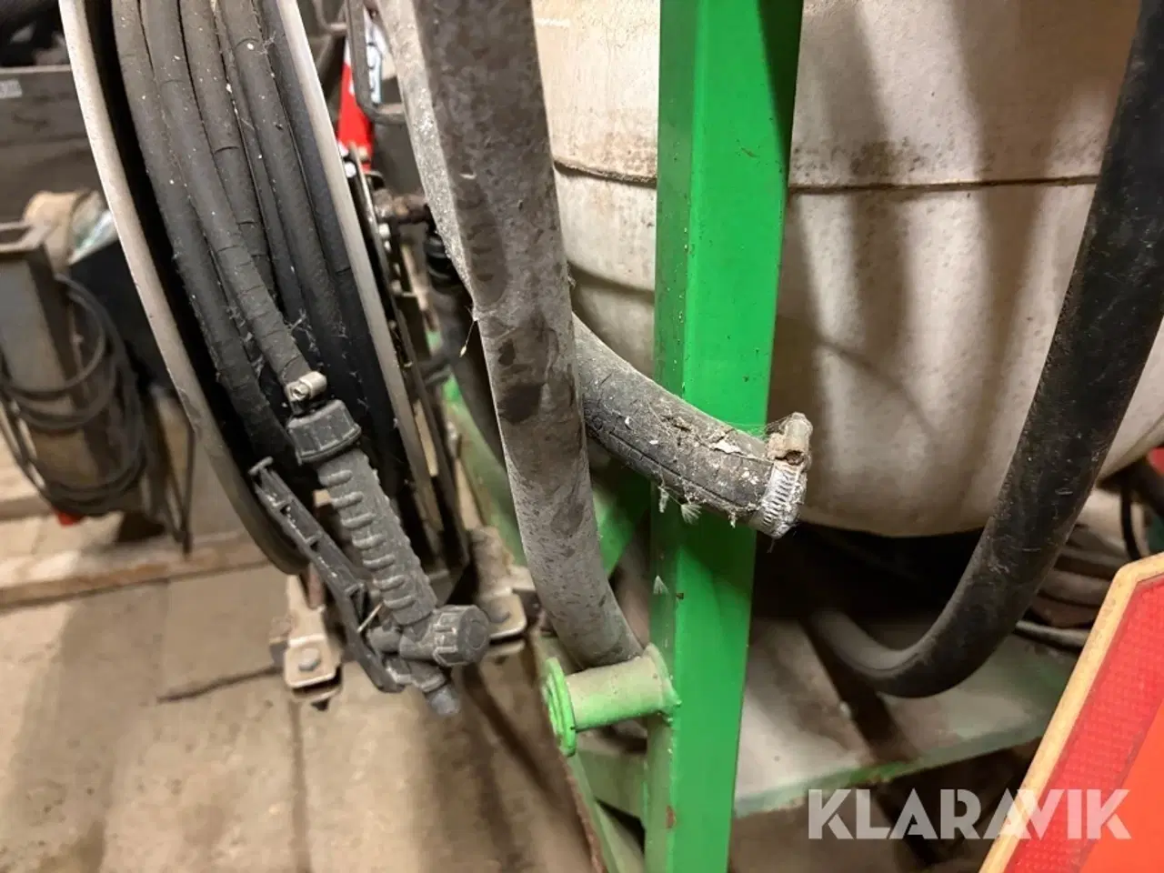 Billede 12 - Sprøjte på vogn Kyndestoft UNI-deicer