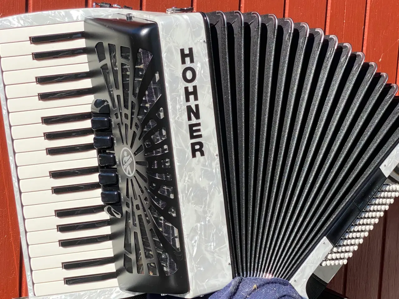 Billede 3 - Hohner Bravo III 72 – Hvid Perlemor