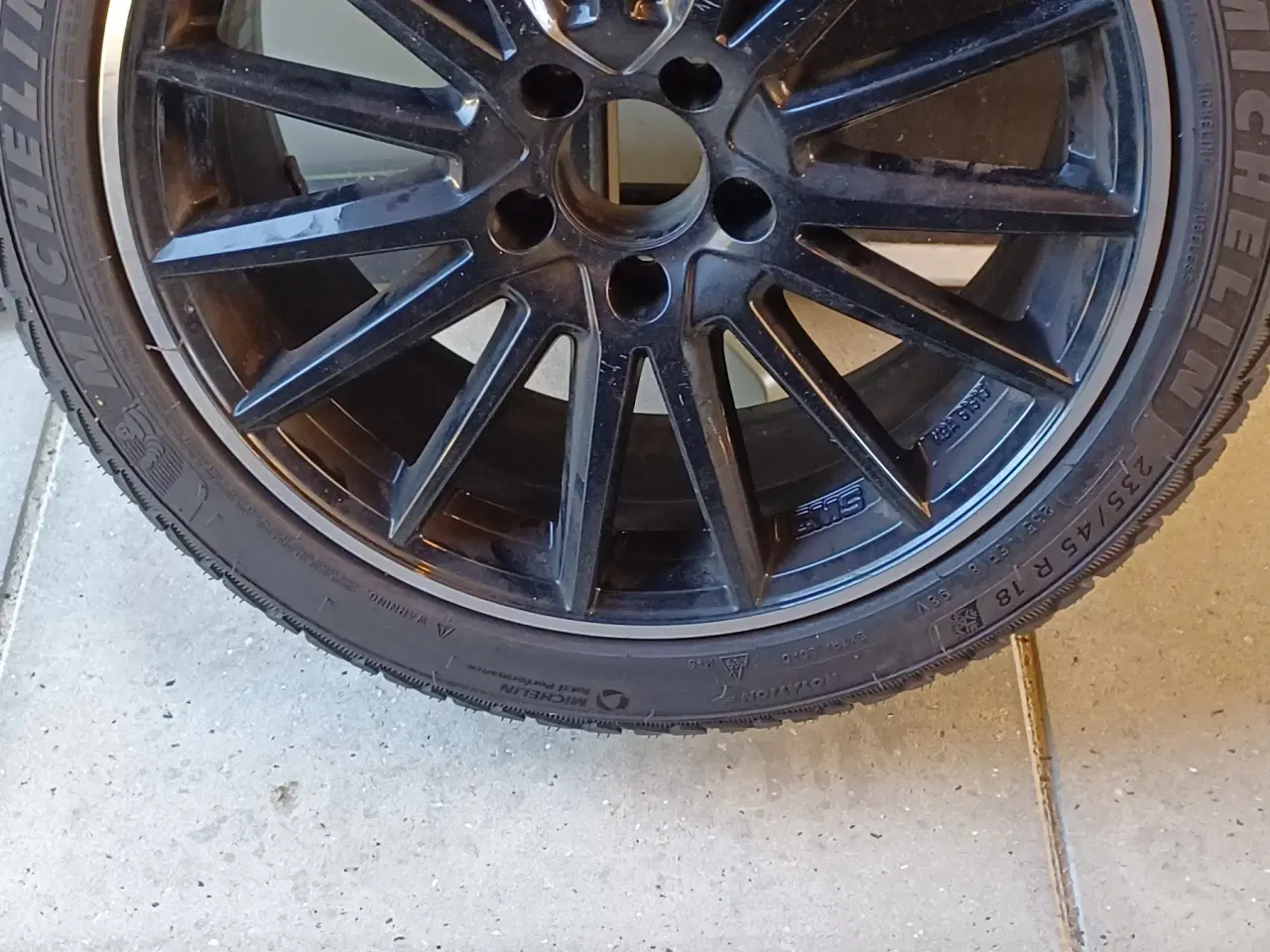 Billede 5 - Vinter dæk Michelin 235/45R18 98V Alpin-5.