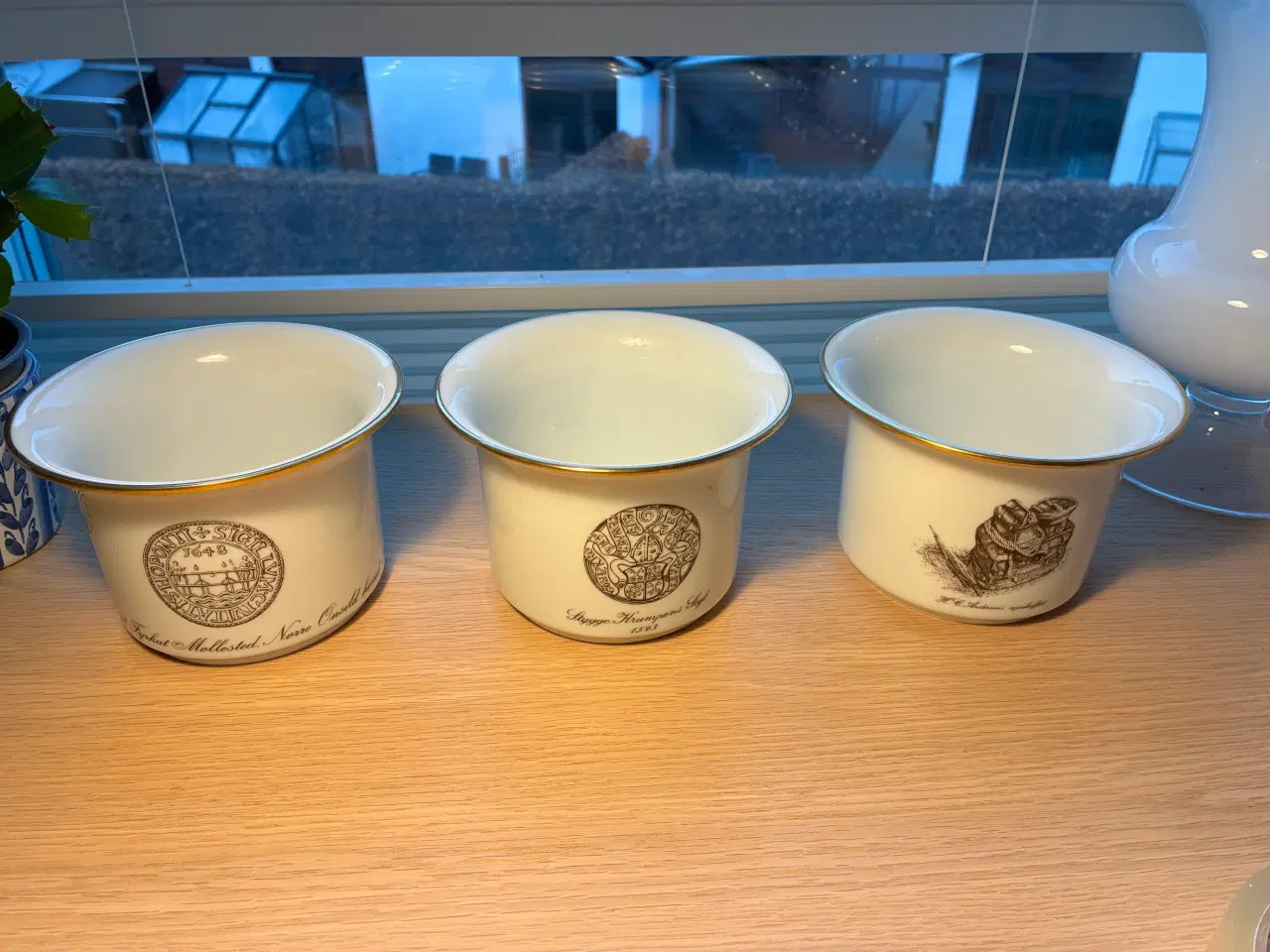 Billede 2 - Urtepotteskjulere - Bing & Grøndal nr. 6103