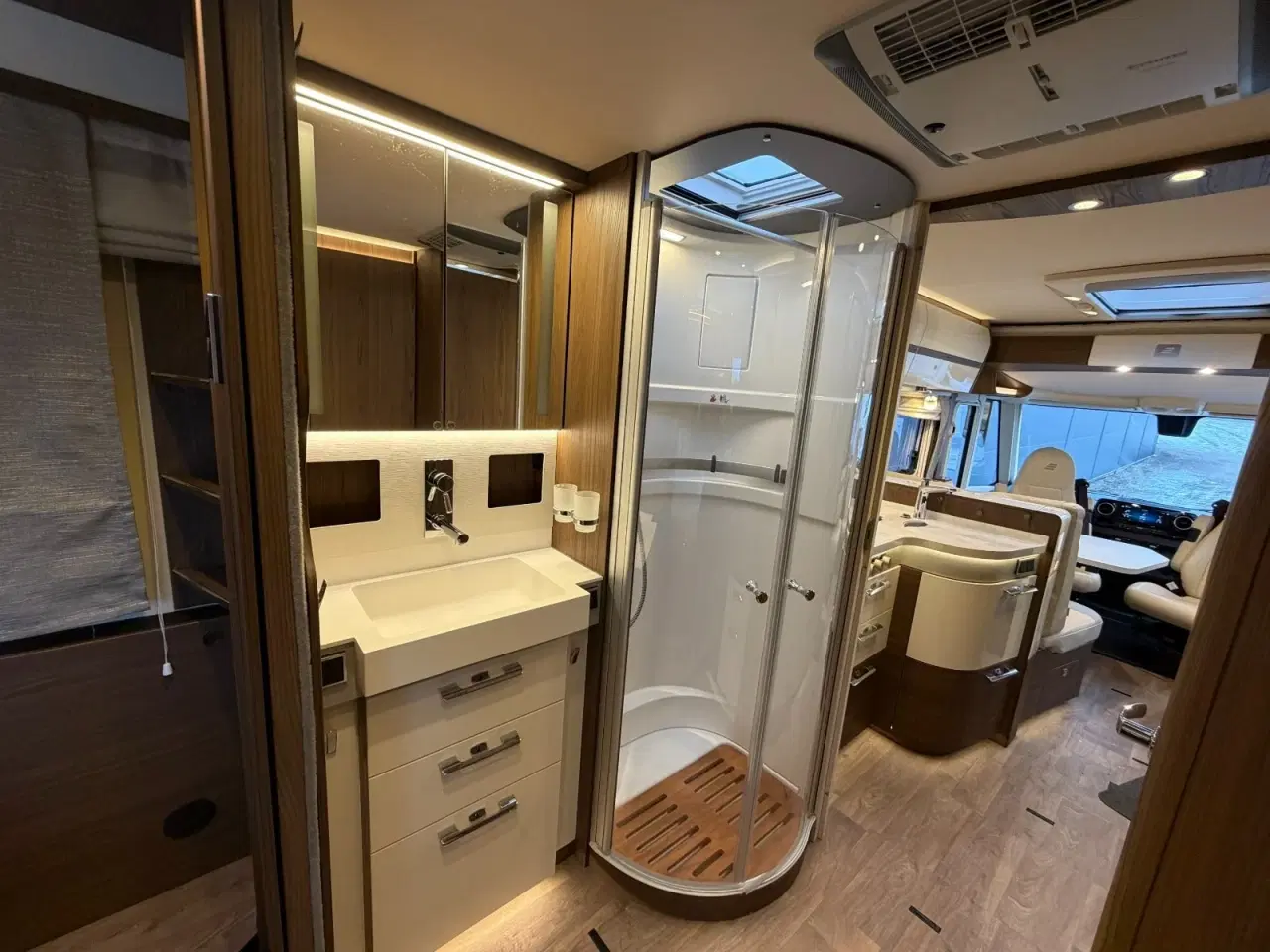 Billede 20 - Hymer B-MC I890 2,2 CDi Masterline aut.