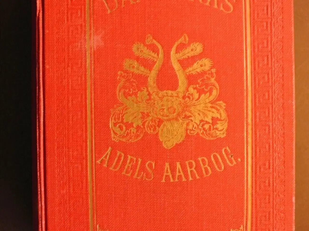 Billede 1 - danmarks adels aarbog 1964 80. aargang, red. af sv