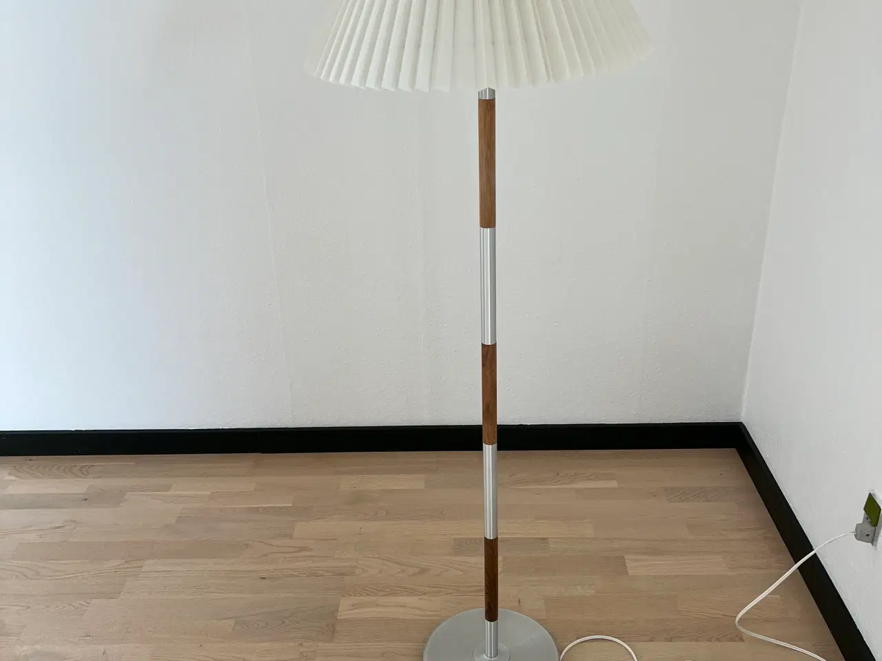 Billede 1 - Retro standerlampe